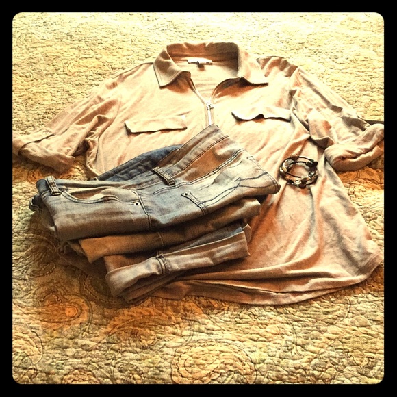 $⬇️ NWOT Calvin Klein Gray Comfy Top - Picture 2 of 6